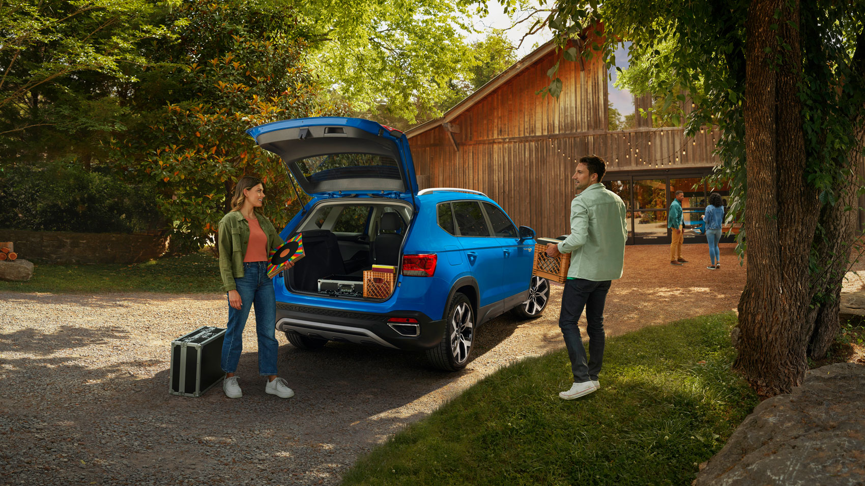 VW_CK_TAOS2022_Cornflower_4M_EXT_Cargo_RGB-copy